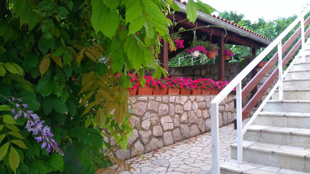Guest House Djurdjica Драмаль Екстер'єр фото